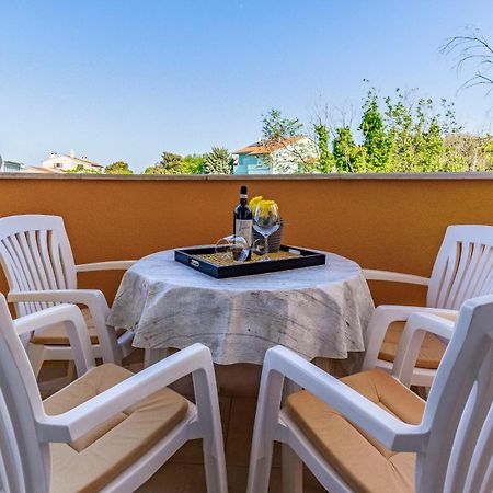Apartments Istriensonne - Haus Stephan Μεντουλίν Εξωτερικό φωτογραφία