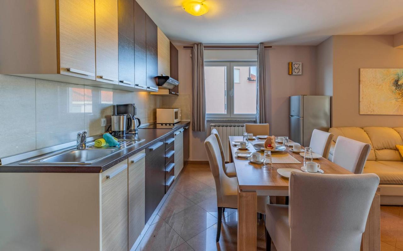 Apartments Istriensonne - Haus Stephan Μεντουλίν Εξωτερικό φωτογραφία