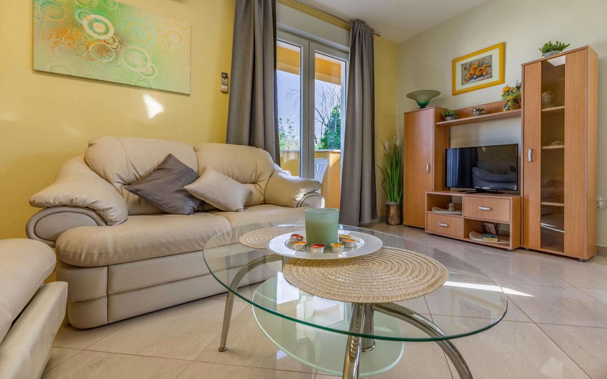 Apartments Istriensonne - Haus Stephan Μεντουλίν Εξωτερικό φωτογραφία